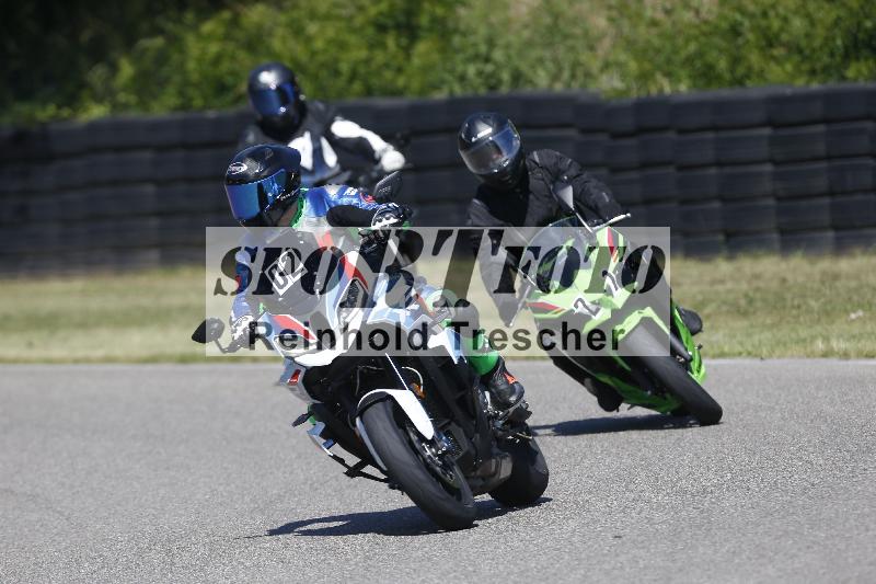 /15 22.05.2026  Plüss Moto Sport  Discover the Bike ADR /Gruppe gruen - Bike 1/02